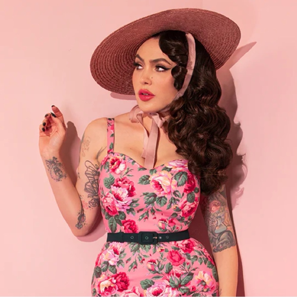 Vixen By Micheline Pitt Sweetheart Wiggle Dress in Pink Rose Print